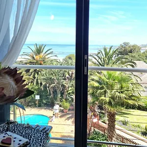 Apartment18lifestyle Beachfront Apartment