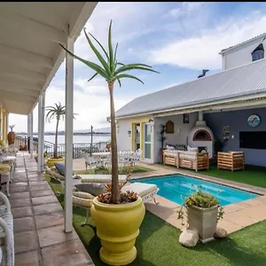 Gordon's Guest house