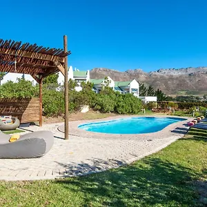 Wind-rose Guest house